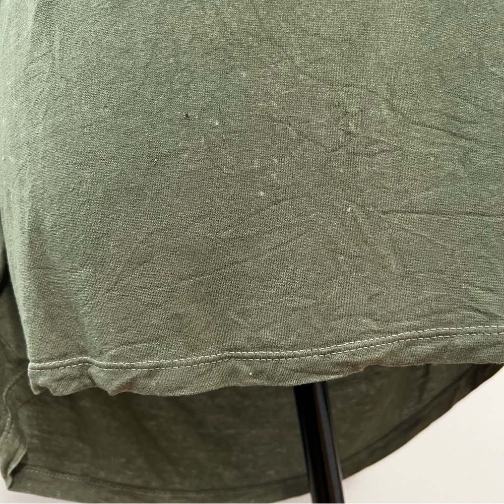 3/$30 AE Don’t Ask Why Drapey Open Back Tee Green One Size Distressed T-Shirt - Picture 4 of 14